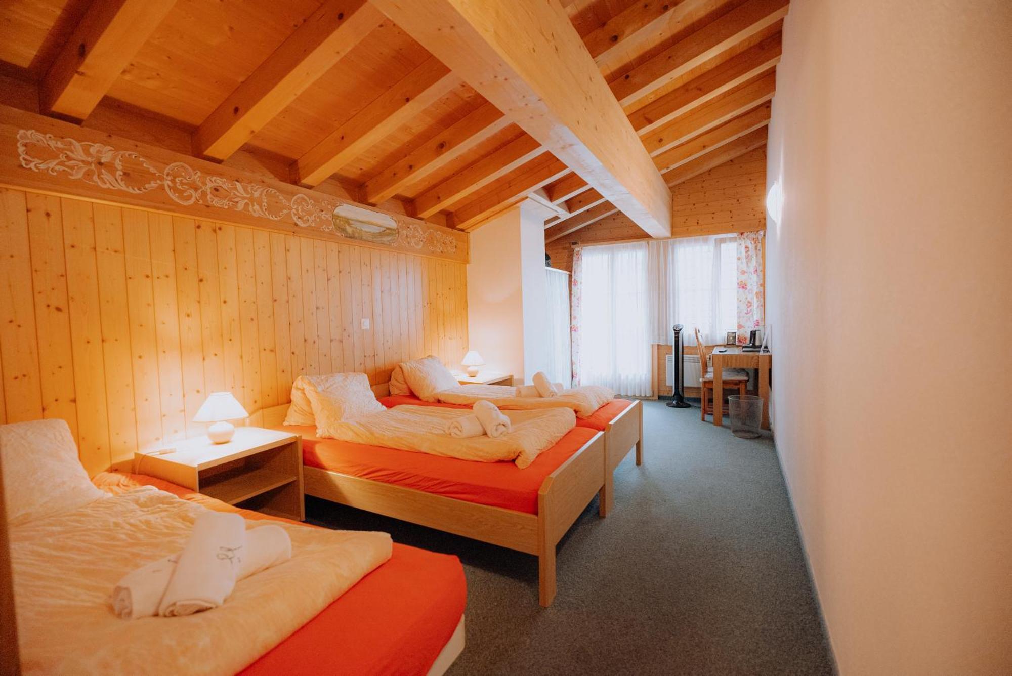 Hotel Wildbach Brienz Бриенц Екстериор снимка
